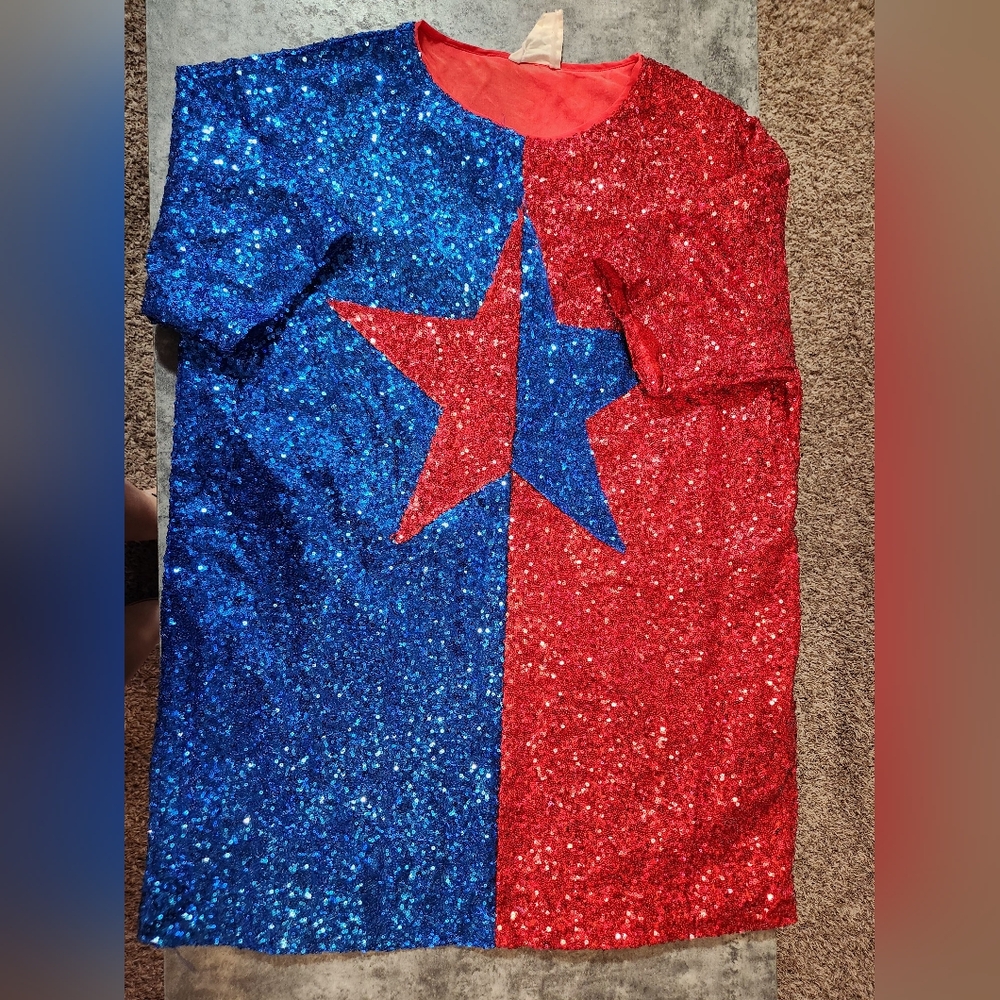 Fantastic Fawn Big Reputation Color Block Sequin Star Dress Red/Blue IFD54232-01